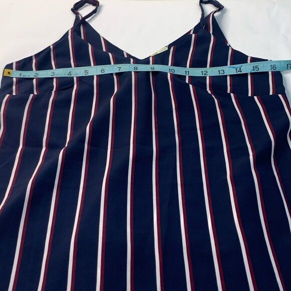 JAPNA Spaghetti Strap Vertical Stripes V-neck Tank Top - Picture 5 of 6